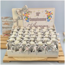 Bomboniera 18 Anni Scatolina Cube Silver Dream con Rosa Bianca, Farfalla e Numero 18