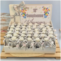 Bomboniera 18 Anni Scatolina Cube Silver Dream con Rosa Bianca, Farfalla e Numero 18