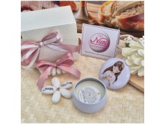 Bomboniera Solidale Cuorematto Candela in Latta "La Mia Prima Comunione" - Illustrazione Bimba con Calice