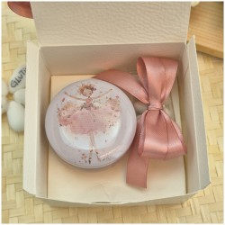 Bomboniera Solidale Cuorematto Candela in Latta "Sogno di Ballerina" - Illustrazione Danzatrice Floreale