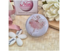 Bomboniera Solidale Cuorematto Candela in Latta "Sogno di Ballerina" - Illustrazione Danzatrice Floreale