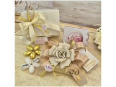 Bomboniere 50 Anniversario Rosa in capodimonte