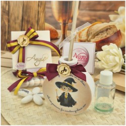 Bomboniera Comunione e Cresima Profumatore "Piccolo Mago" con Frase Magica e Nastri Grifondoro