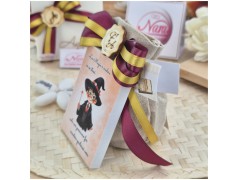 Bomboniera Comunione e Cresima Magnete Piccolo Mago con Frase Motivazionale su Sacchetto Lino