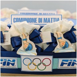 Torta Bomboniera Cresima e Comunione "Passione Nuoto" con Nuotatore e Piscina Centrale