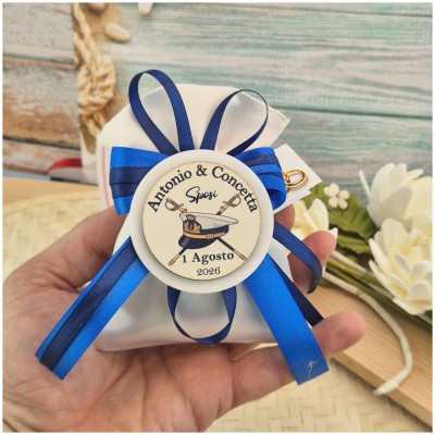 Bomboniera Matrimonio Marina Militare Sacchetto Raso con Medaglione Personalizzato e Nastro Blu