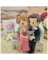 Sposini Torta 25 anni matrimonio seduti sul divano-Nara Bomboniere