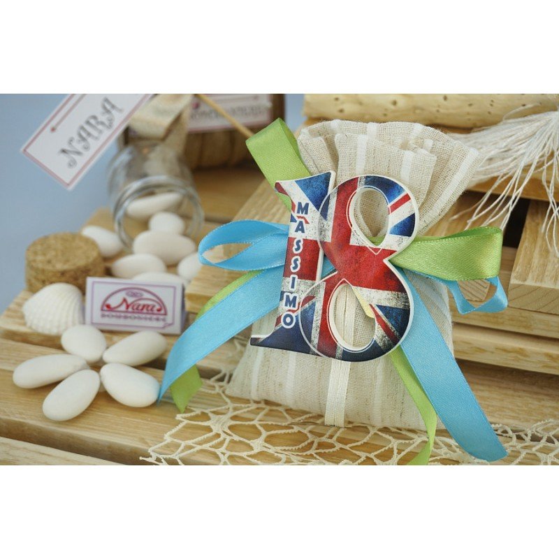 Bomboniere 18 Anni Calamita Personalizzata uk