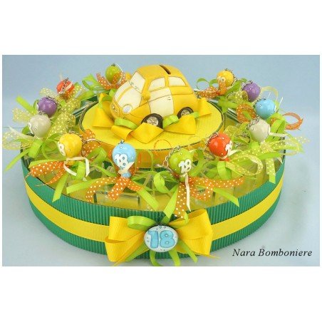 Torta di Bomboniere 18 Anni con Palloncino portachiavi